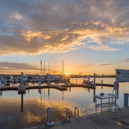 شقة Marina Getaway On The Water! North North Naples المظهر الخارجي الصورة