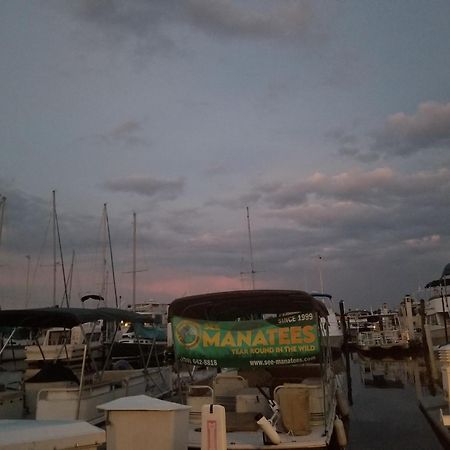 شقة Marina Getaway On The Water! North North Naples المظهر الخارجي الصورة