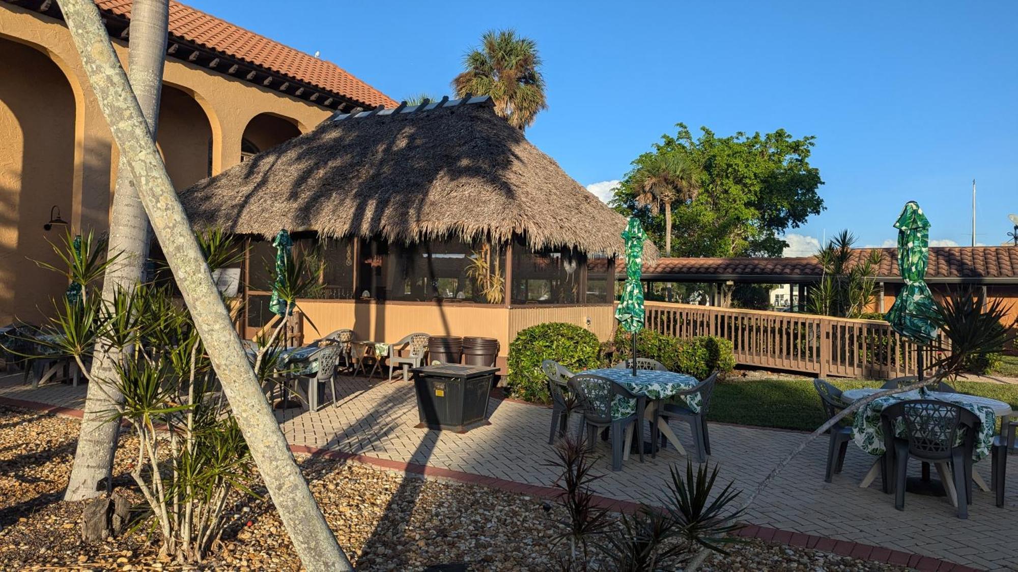 شقة Marina Getaway On The Water! North North Naples المظهر الخارجي الصورة