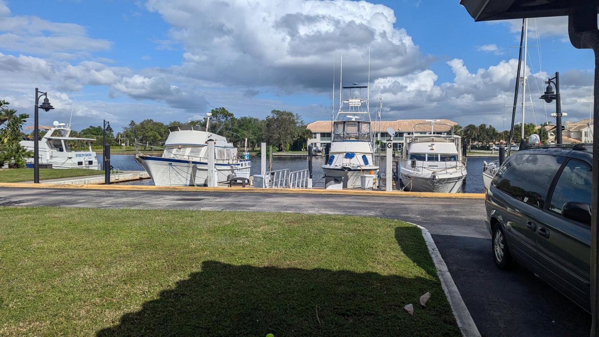 شقة Marina Getaway On The Water! North North Naples المظهر الخارجي الصورة