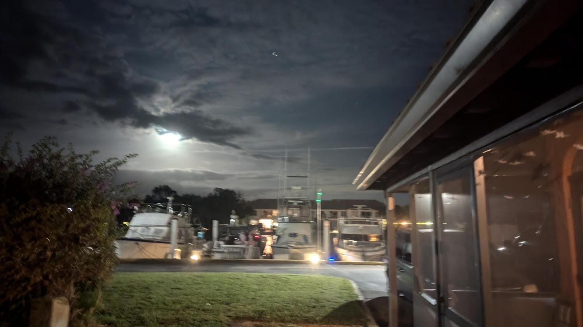 شقة Marina Getaway On The Water! North North Naples المظهر الخارجي الصورة